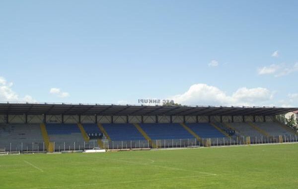 Stadion Čair